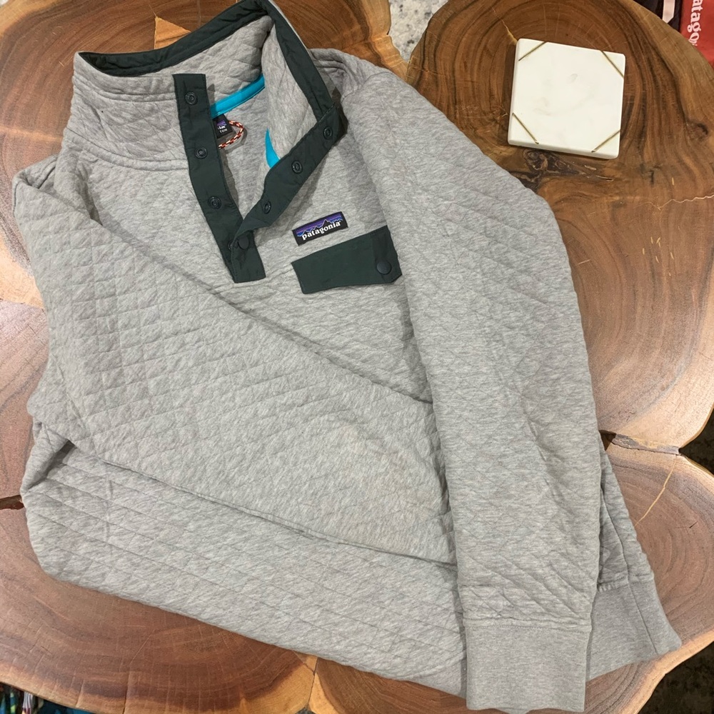 Patagonia pull over